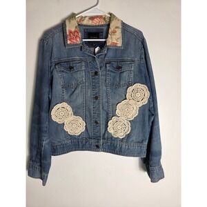 The Limited Denim Jacket Floral Accents Crocheted Details Jean Jacket L‎